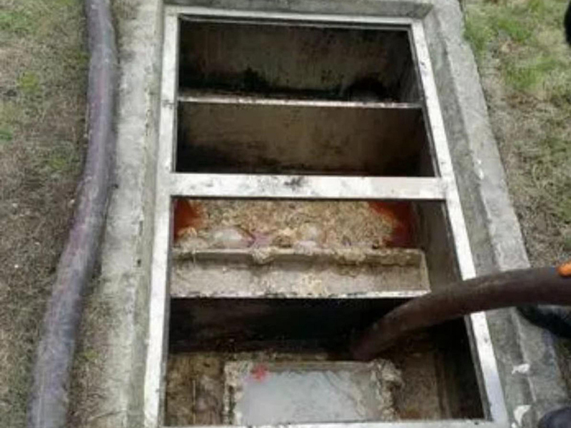 彭市镇隔油池清理